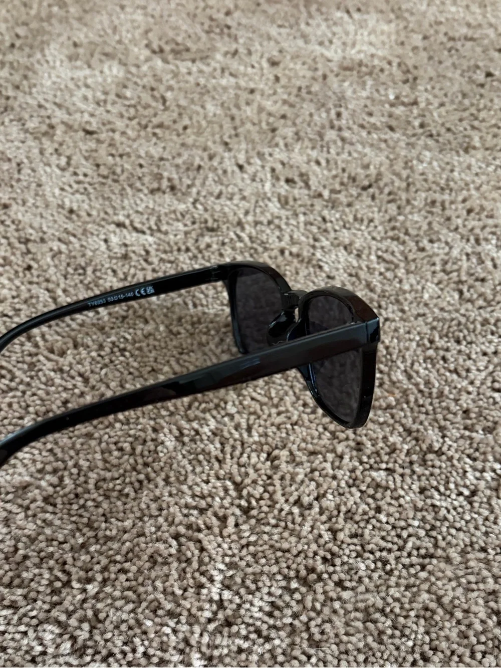 N/A three pairs